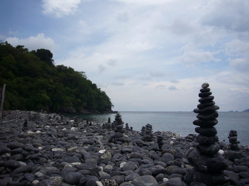 Black pebble island